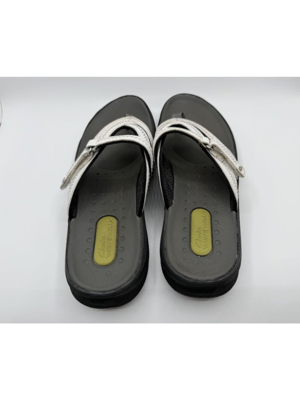 Clarks Wave Walk Sandals Women Size 9.5M White Thong Flip Flop Comfort Shoes - Picture 3 of 13